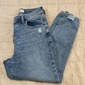 Abercrombie & Fitch Super Skinny Ankle Jeans in Blue